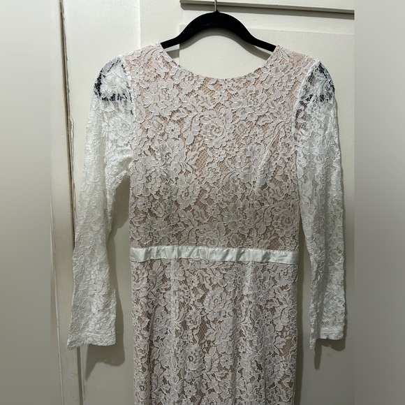 NWT RIHOAS The White Lace Long Sleeve Backless Maxi Dress Sz S - Picture 9 of 16